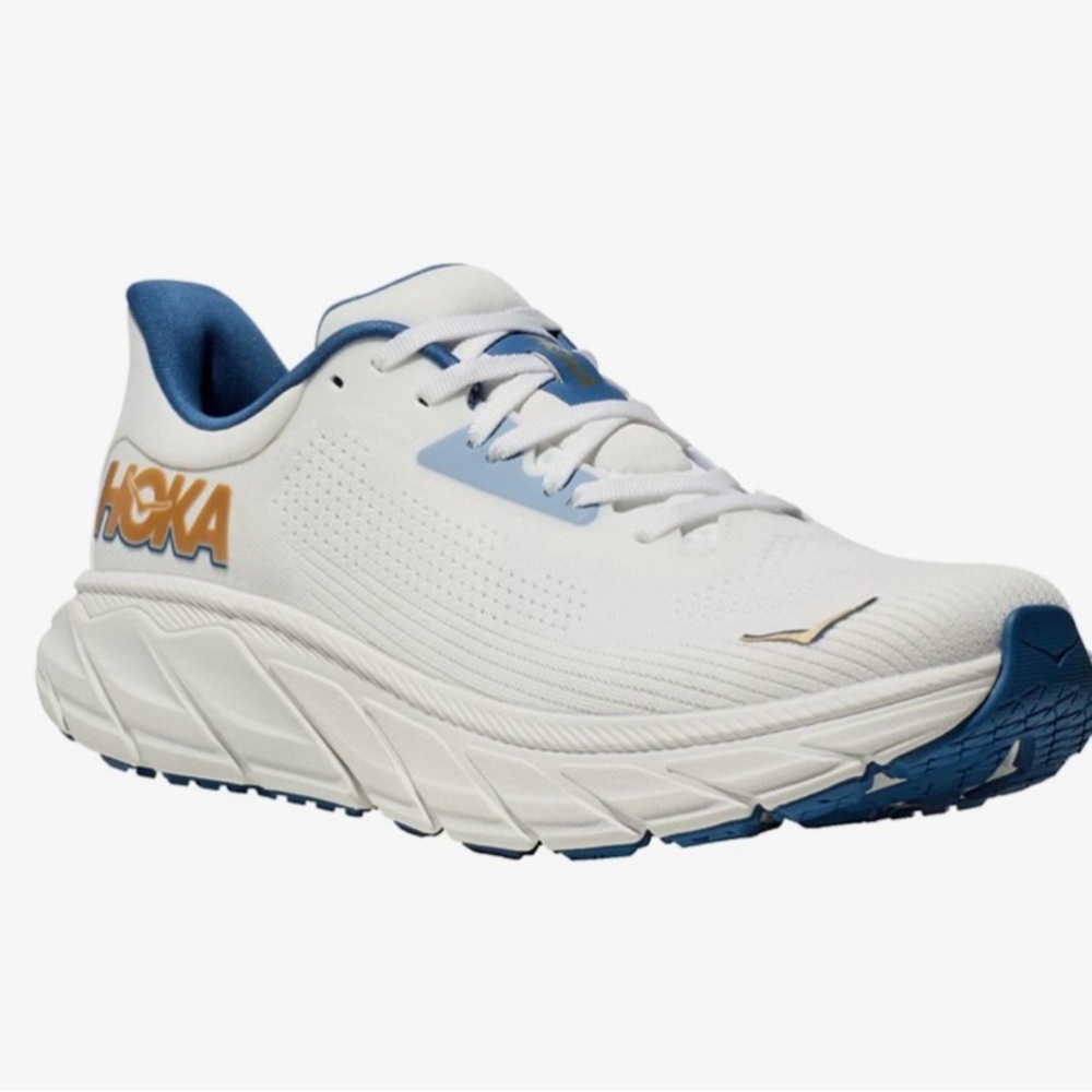 Hoka One One NIB Men’s Arahi 7 White Frost/Gold. Size 8D and 10D H-084